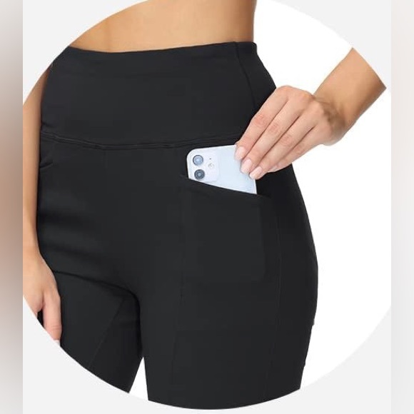 Along Fit Premium Leggings - Picture 5 of 9